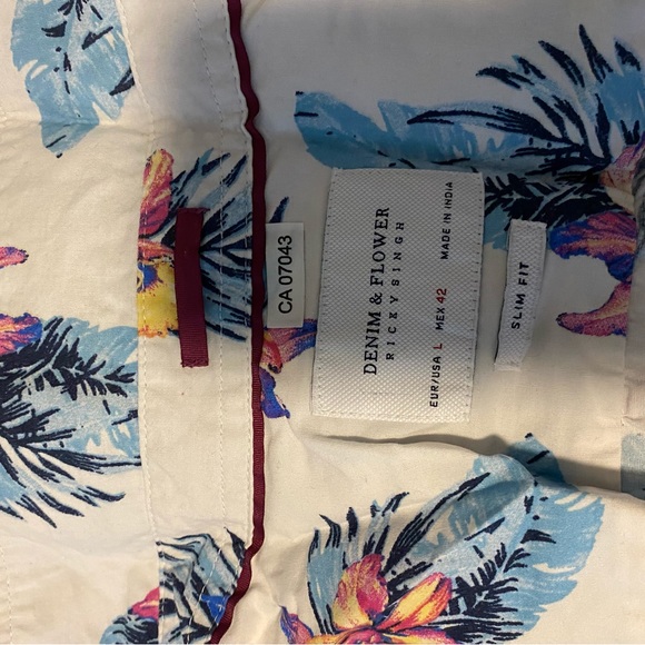 Men’s Hawaiian shirt - Picture 2 of 2